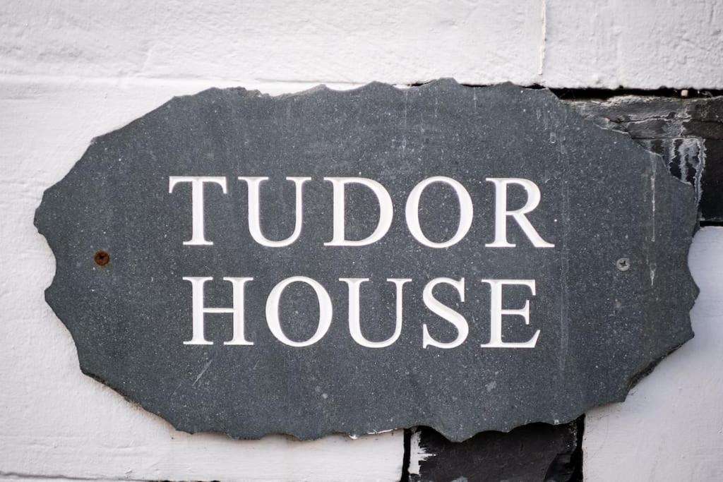 Tudor House-Windermere Centre מראה חיצוני תמונה